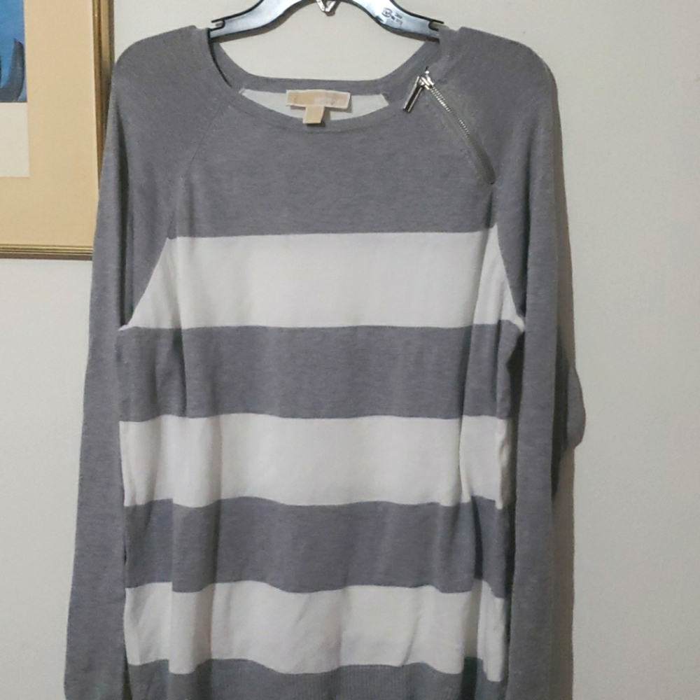 Used ladies top